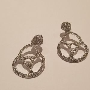 Silver color fashion earrings with clear stones